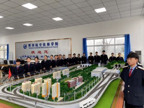 明天開(kāi)始 火車(chē)司機(jī) 高鐵乘務(wù)在十堰特招 這些人可免學(xué)費(fèi)